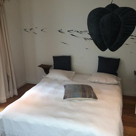 B&B L'Arbre De Vie Ixelles Bagian luar foto
