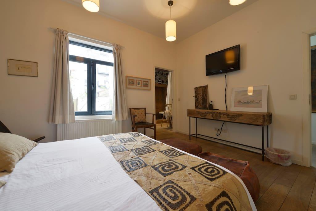 B&B L'Arbre De Vie Ixelles Bagian luar foto