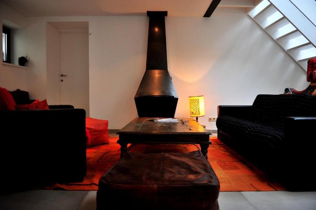 B&B L'Arbre De Vie Ixelles Bagian luar foto